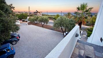 Apartment, 1 Bedroom, Smoking, Terrace | Property grounds