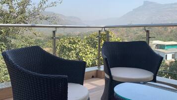 Villa, 3 Schlafzimmer, Raucher, eigener Pool | Balkon