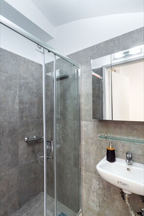 Bathroom - Ostraco Luxury Suite (Sitia)