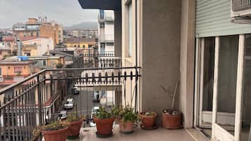 Apartment, 1 Bedroom, Accessible, Smoking | Balcony