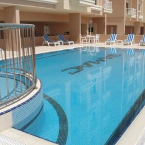 Apartment, 1 Schlafzimmer, barrierefrei, Balkon | Pool | Außenpool