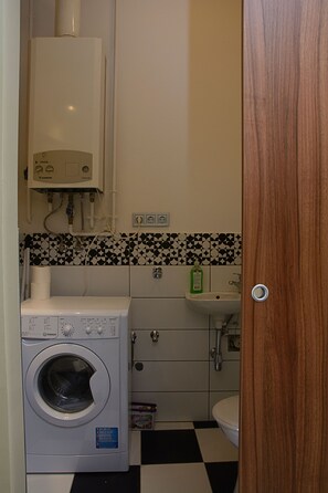 Appartement, 4 chambres, vue ville | Salle de bain