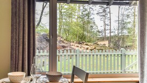 Dining - 1 bedroom accommodation in Windermere and Troutbeck Bridge (Windermere and Troutbeck Bridge)