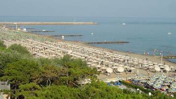 Apartment, 1 Bedroom, Balcony, Ocean View | Beach