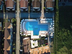 Apartment, 2 Bedrooms | Exterior