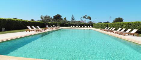 Piscine extérieure