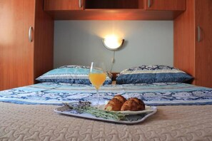 Leilighet, 2 soverom, røyk, terrasse | 2 soverom