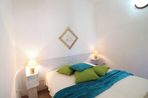 Bungalow, 1 habitación, patio, vista a la ciudad | 1 habitación 