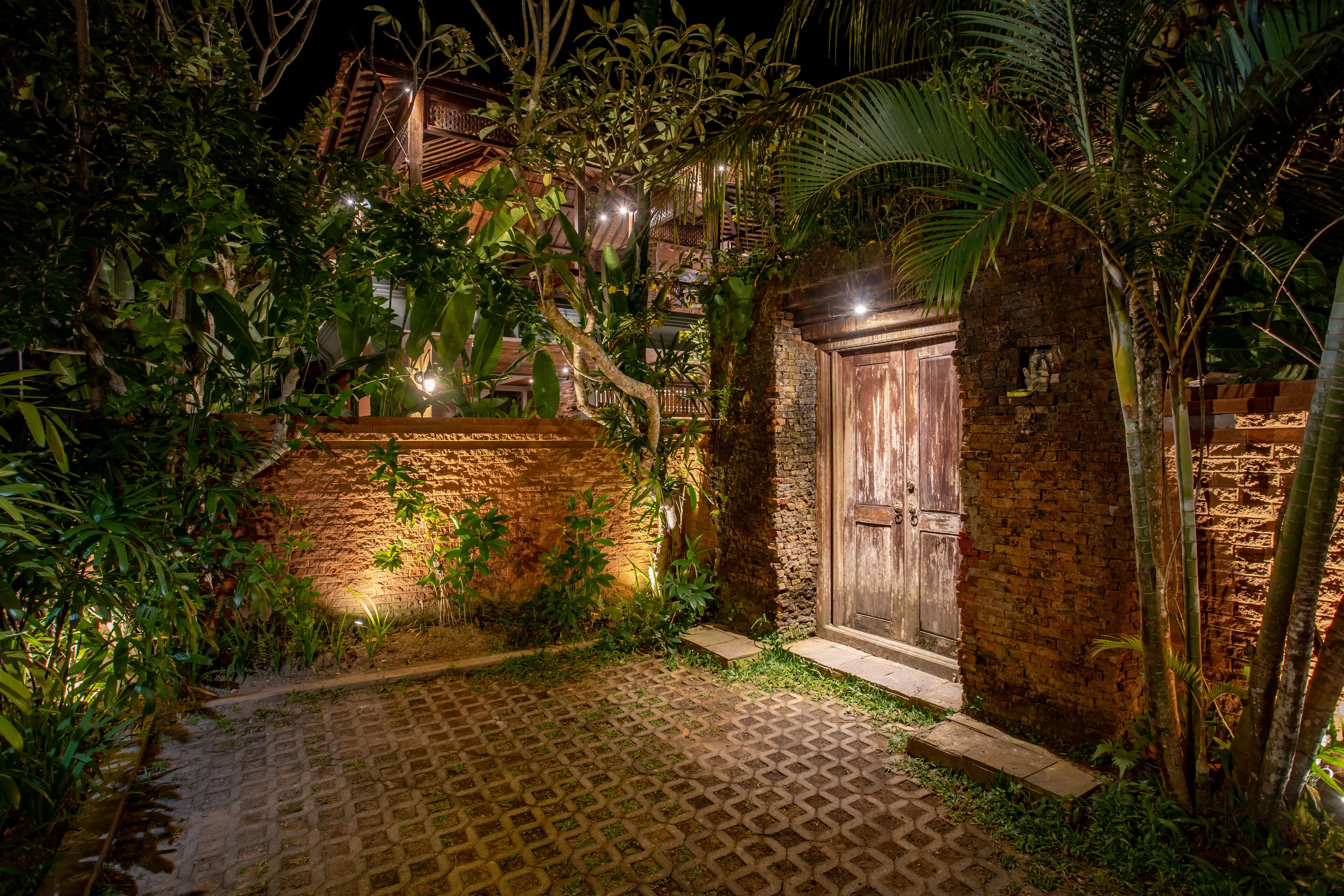 Family Three Bedroom Private Pool Villa | Seprai premium, minibar, dan dilengkapi dengan perabotan berbeda-beda