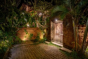 Family Three Bedroom Private Pool Villa | Premium bedding, minibar, individually furnished, desk - Arya Arkananta Resort & Spa (Ubud)