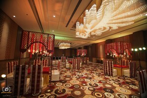 Hallway - The Lalita Grand (Mathura)