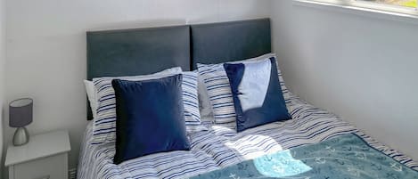 2 bedrooms, free WiFi, bed sheets