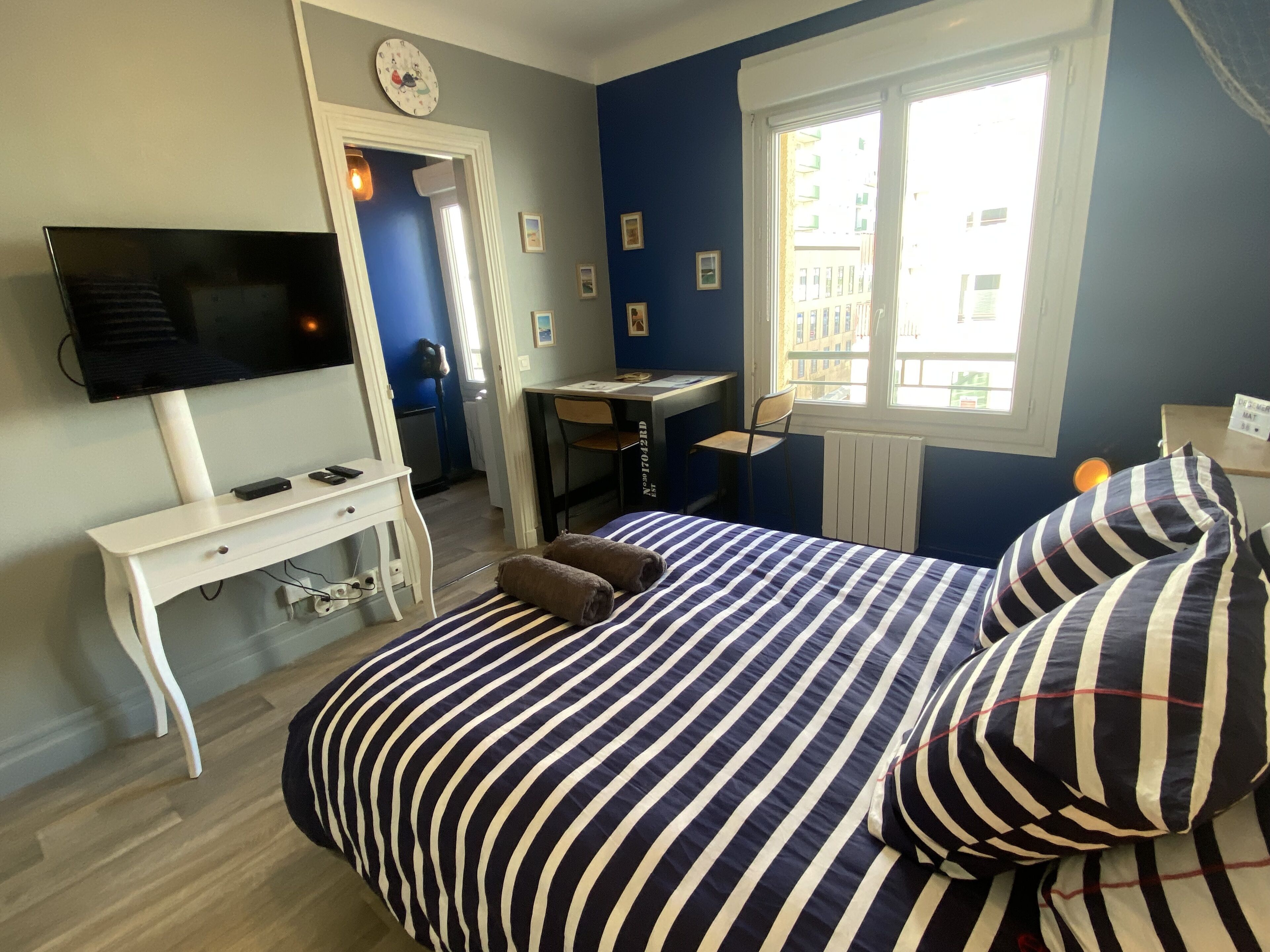 Comfort Studio Lorient City Center Facing The Train Station