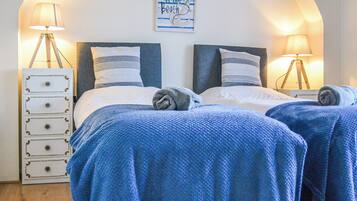 2 bedrooms, free WiFi, bed sheets
