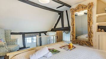 3 bedrooms, free WiFi, bed sheets