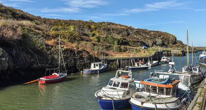 3 bedroom accommodation in Amlwch