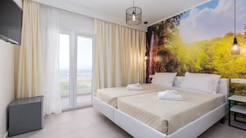 Double or Twin Room, Balcony, Sea View | Blackout curtains, soundproofing, iron/ironing board, free WiFi