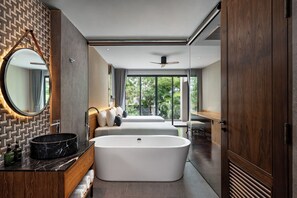 Mint Grand Villa 3 Bedrooms | ์์ค | ๋ณ๋์ ์์กฐ ๋ฐ ์ค์ ์์ค, ์ ์ ์์กฐ, ๋ ์ธํด ์ค์๊ธฐ, ๋ฌด๋ฃ ์ธ๋ฉด์ฉํ