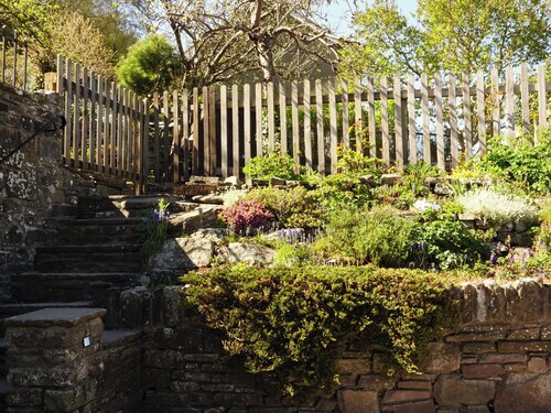 4 bedroom accommodation in Dardy, near Crickhowell