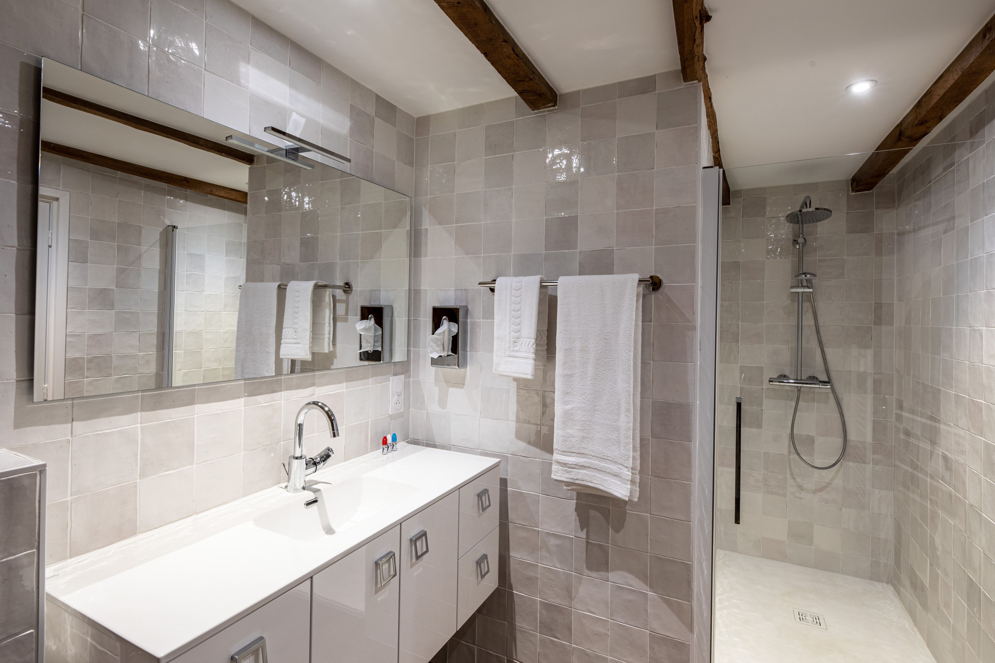 Chez Mimi - La Petite Maison, charming cottage in Raulhac