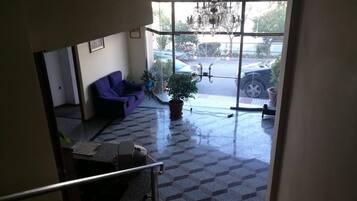 Wifi gratuïta i habitacions accessibles amb cadira de rodes