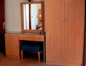 Free WiFi, wheelchair access - Hotel Lindaraja (Albolote)