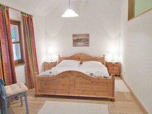 3 chambres, bureau, lit parapluie, Wi-Fi gratuit