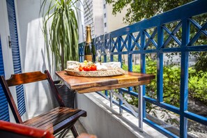 Décoration personnalisée, ameublement personnalisé, bureau