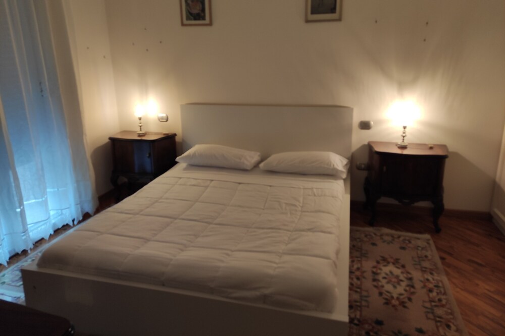 Delightful apartment just a few minutes walk from the beach