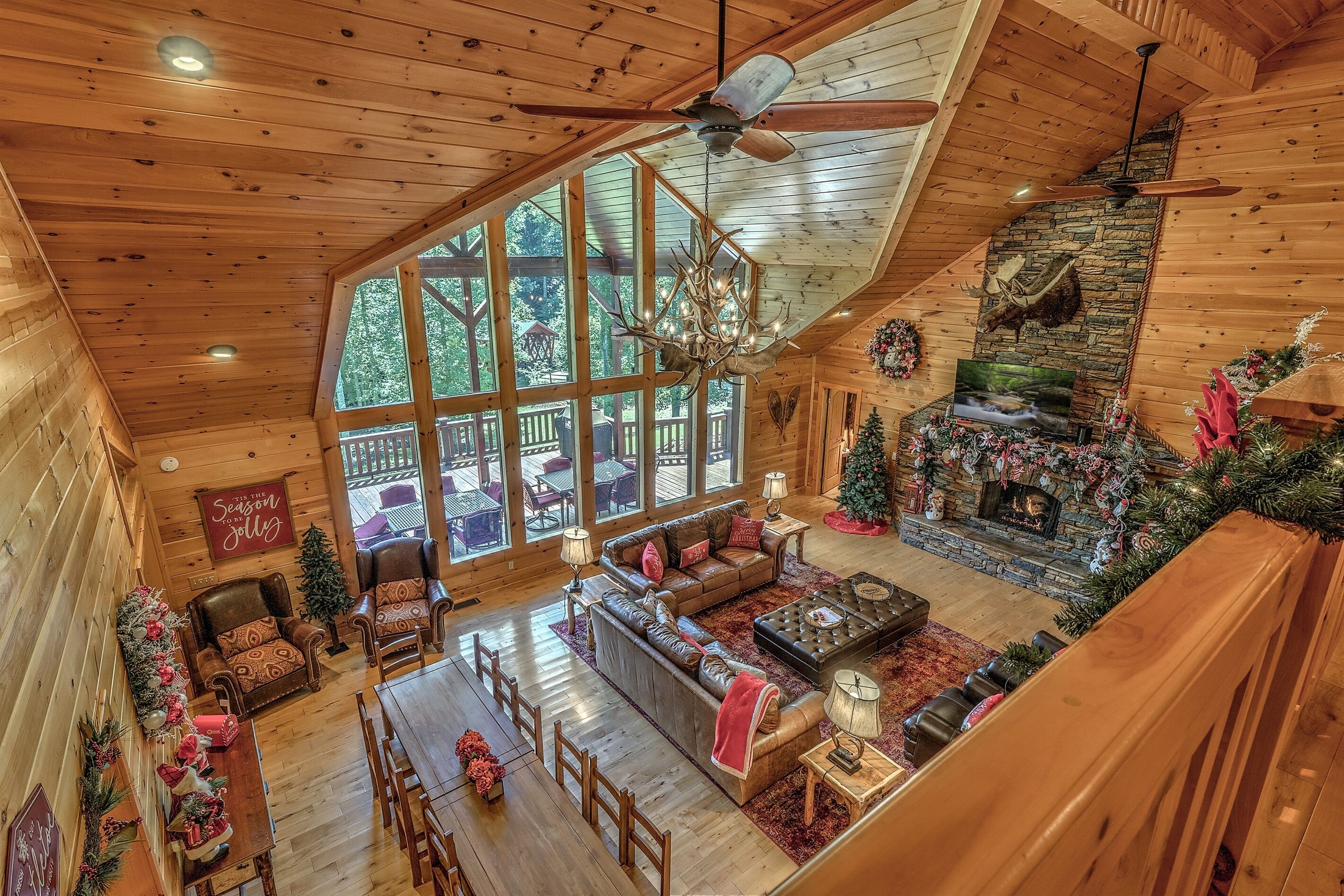 🌲HOLLY JOLLY CHRISTMAS CABIN, 9 KINGS! 6700 SF, 9 BDR, 8 BATHS!🌲