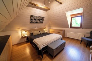 3 chambres, fer et planche Ă repasser, lit parapluie, Wi-Fi gratuit