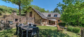 Charming house in the heart of nature, between the Lot valley and Aubrac!