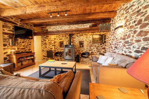 Charming house in the heart of nature, between the Lot valley and Aubrac!