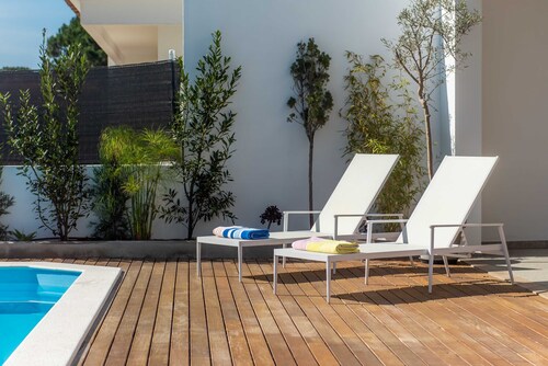 LV Premier LA2 Pool AC Garden sea View 