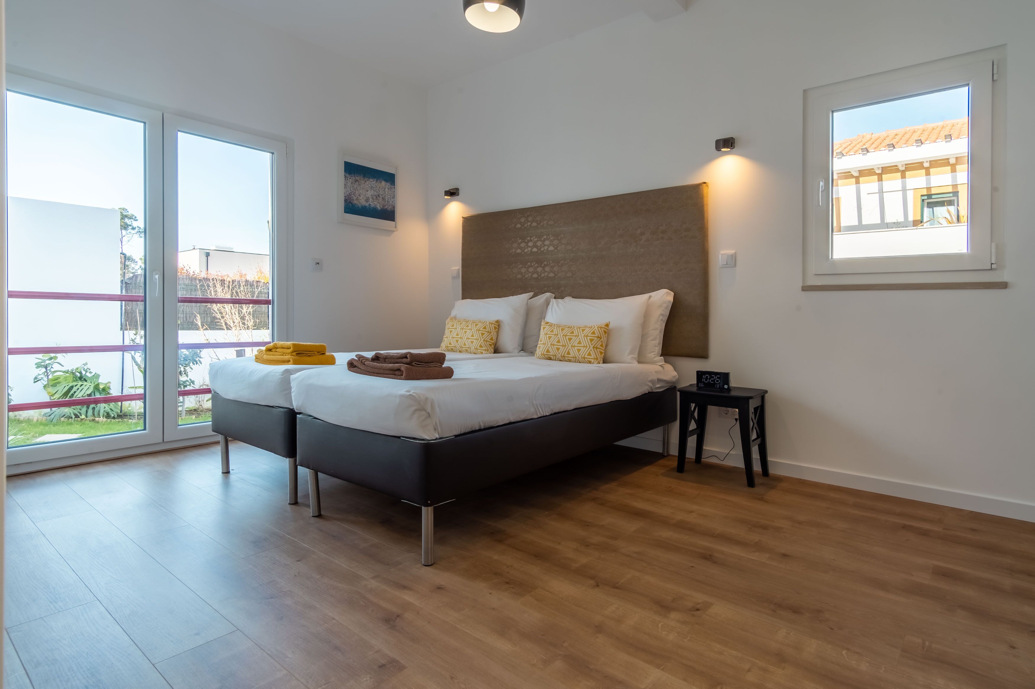 4 bedrooms, Egyptian cotton sheets, premium bedding