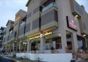 House, 2 Queen Beds | Exterior - Lovely 2-bed Apartment in Rawalpindi (Rawalpindi)