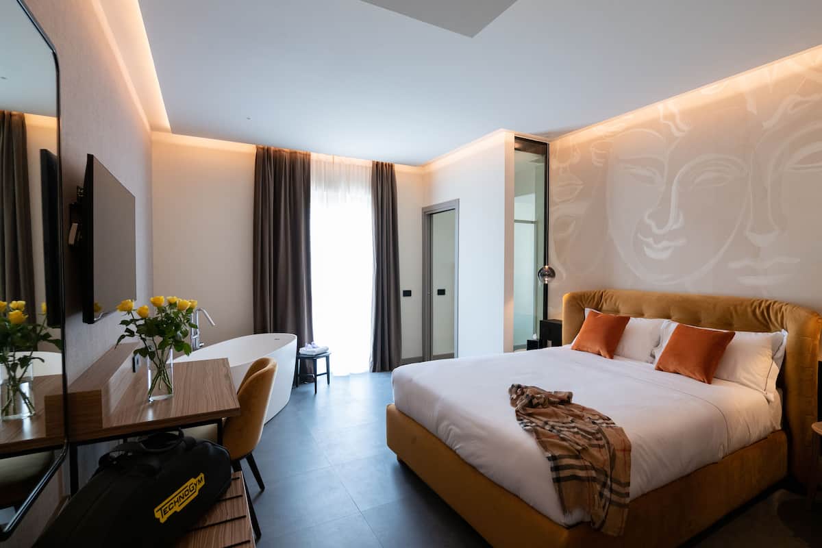 Wellness | 1 bedroom, premium bedding, memory foam beds, minibar