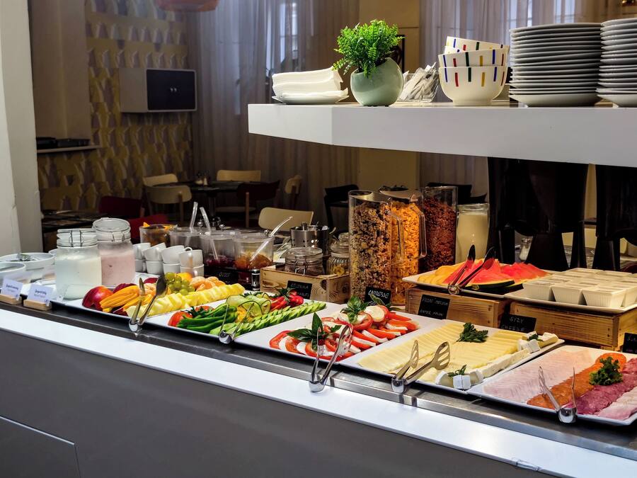 Daily buffet breakfast for a fee