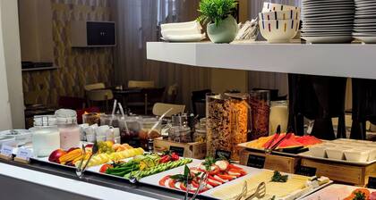 Apartments Embassy by LH