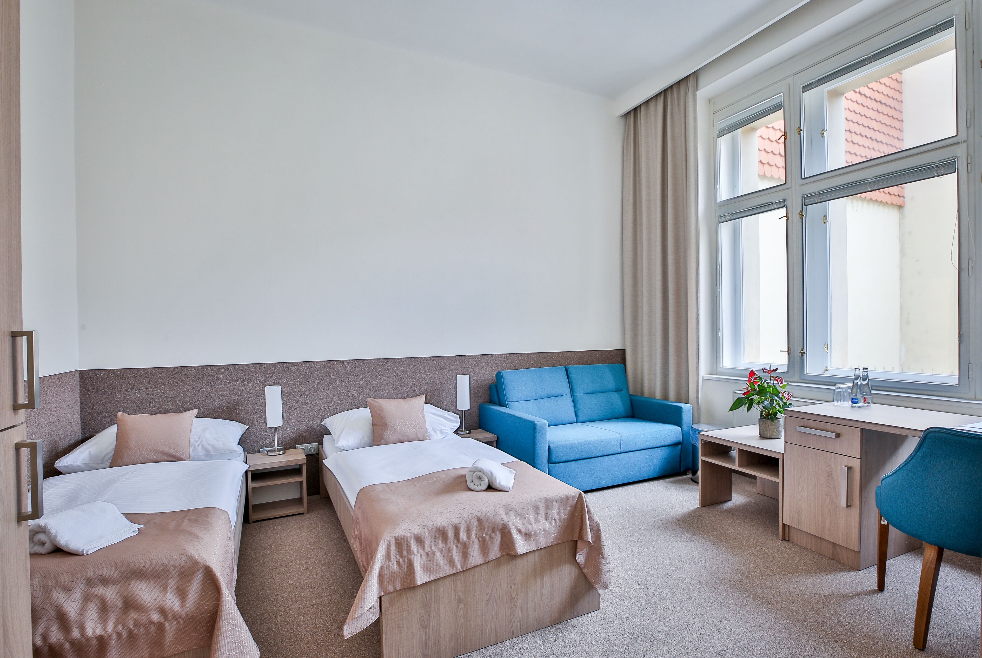 Apartments Embassy by LH