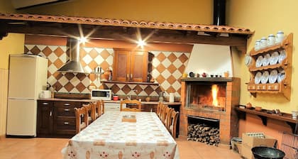 Preciosa Casa Rural al lado del río Júcar. Casa Rural Don Alonso