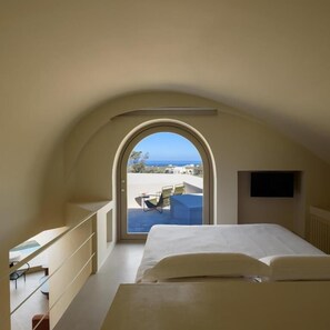 Azur Suite with Private Pool and Sea View | Sábanas de algodón egipcio y ropa de cama de alta calidad