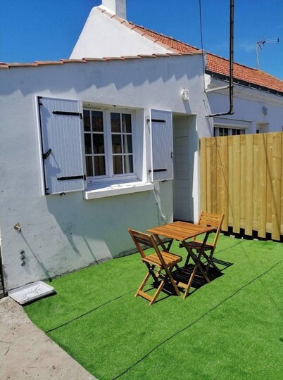 Pleasant renovated studio