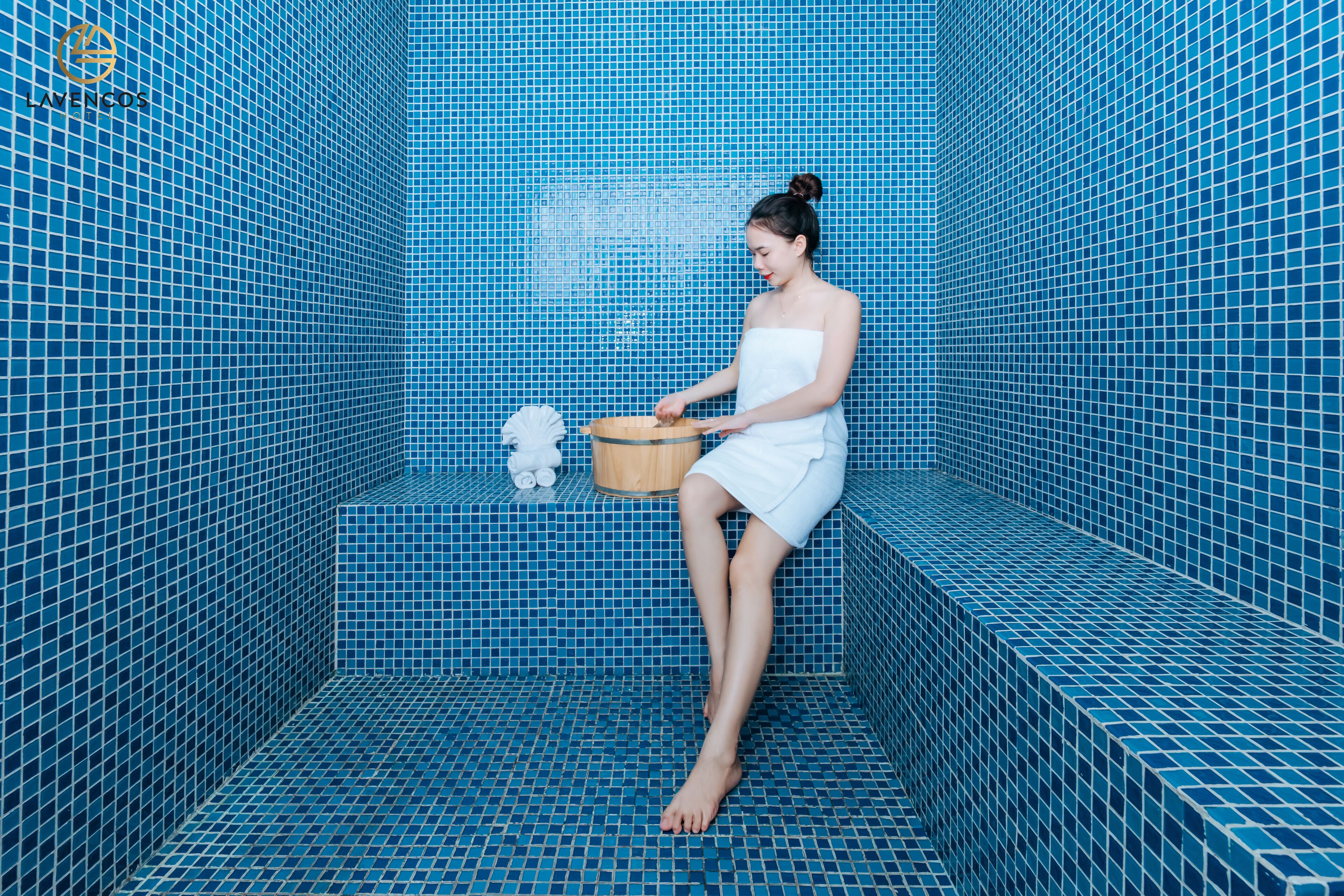 Sauna seca, sauna a vapor
