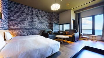 Executive Twin Room | Down comforters, desk, blackout drapes, free WiFi