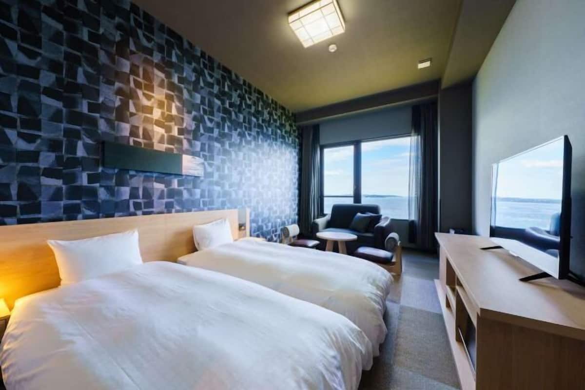 Duntäcken, skrivbord, mörkläggningsgardiner och gratis wi-fi