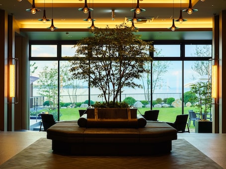 Interior entrance. Grandvrio Hotel Beppuwan Wakura