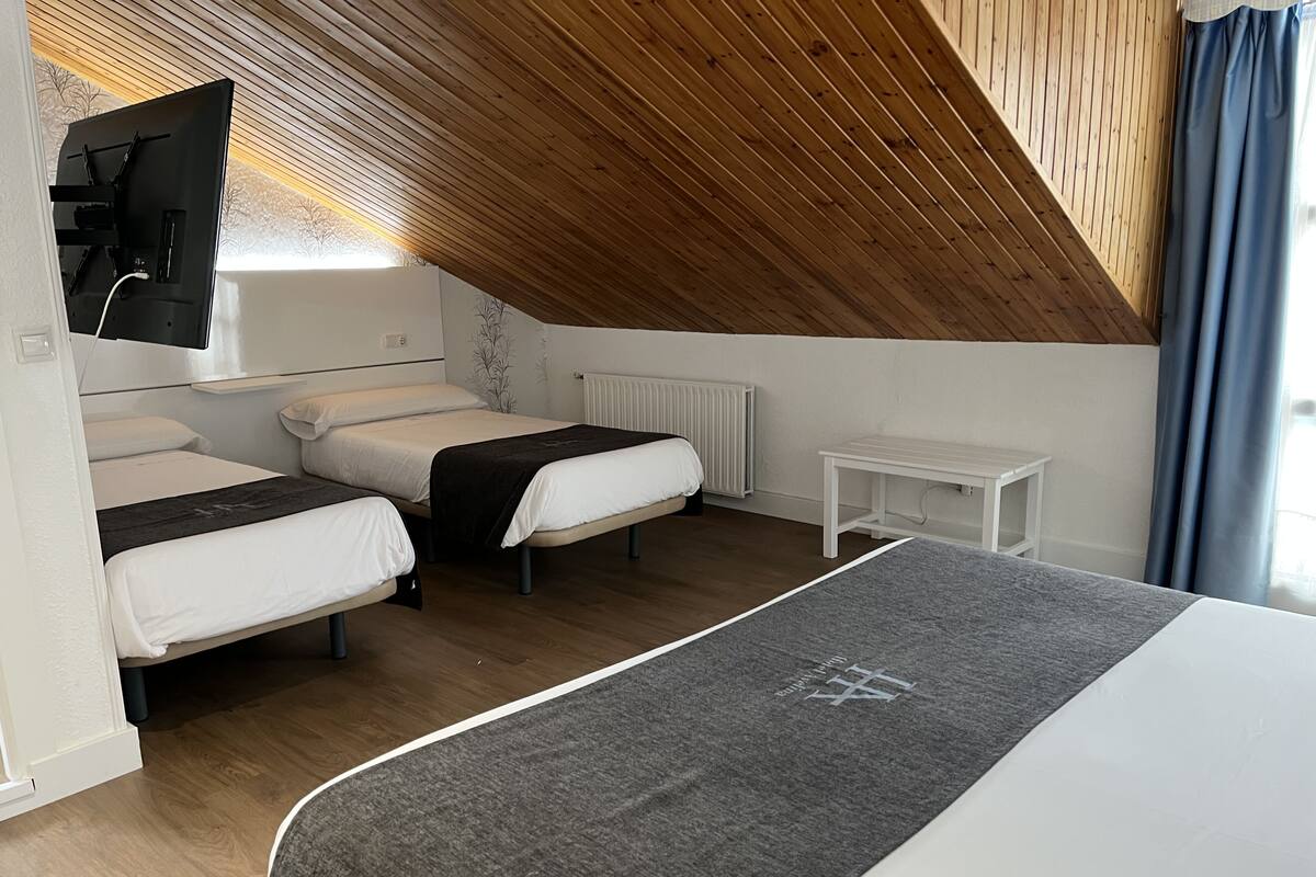 Deluxe Double Room | WiFi (free)