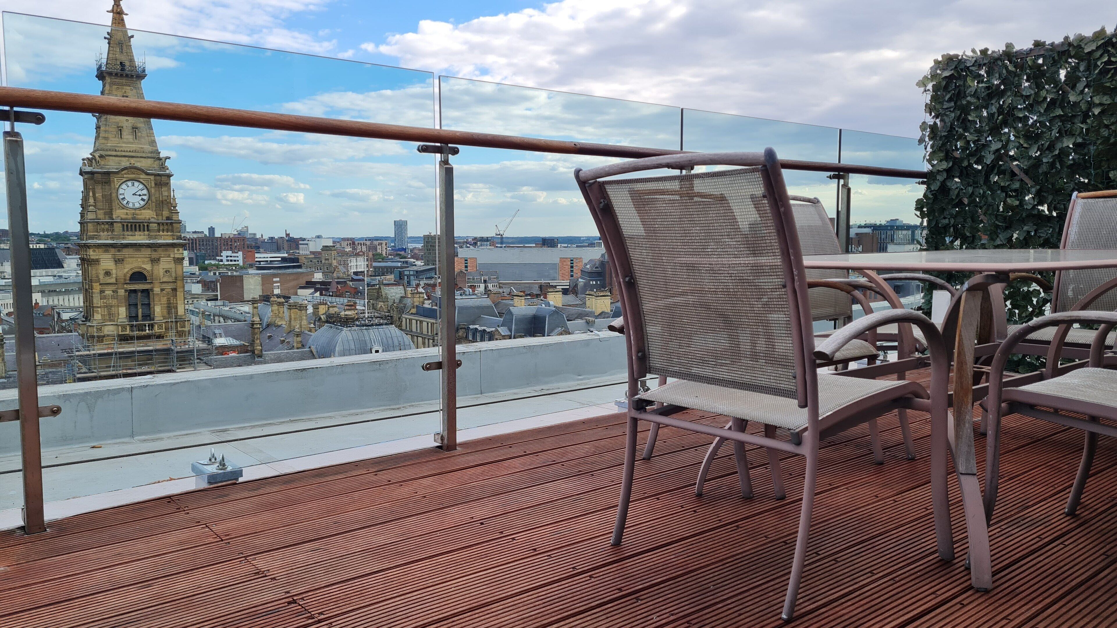 2 Bedroom Penthouse with Parking