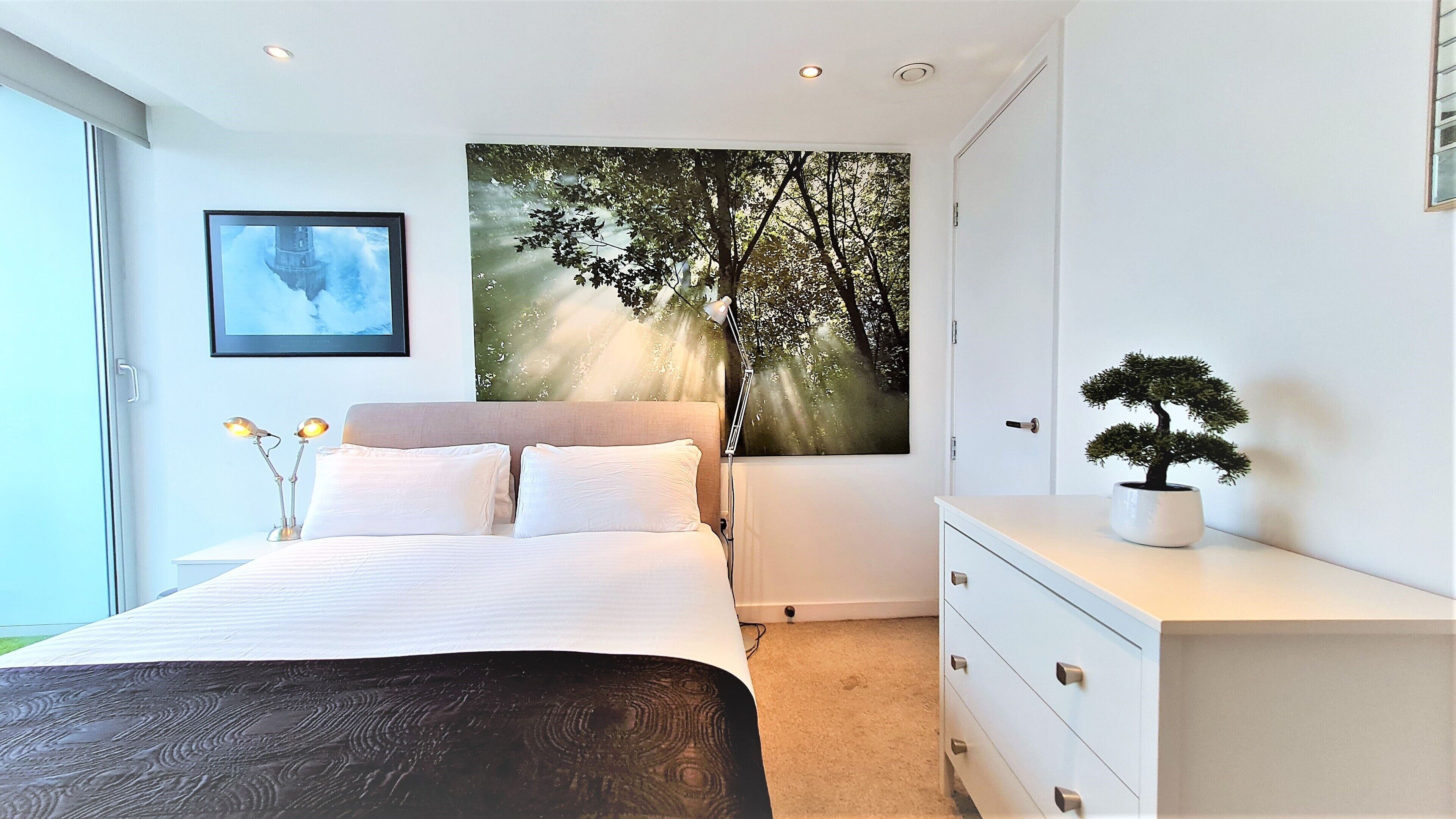 2 Bedroom Penthouse with Parking